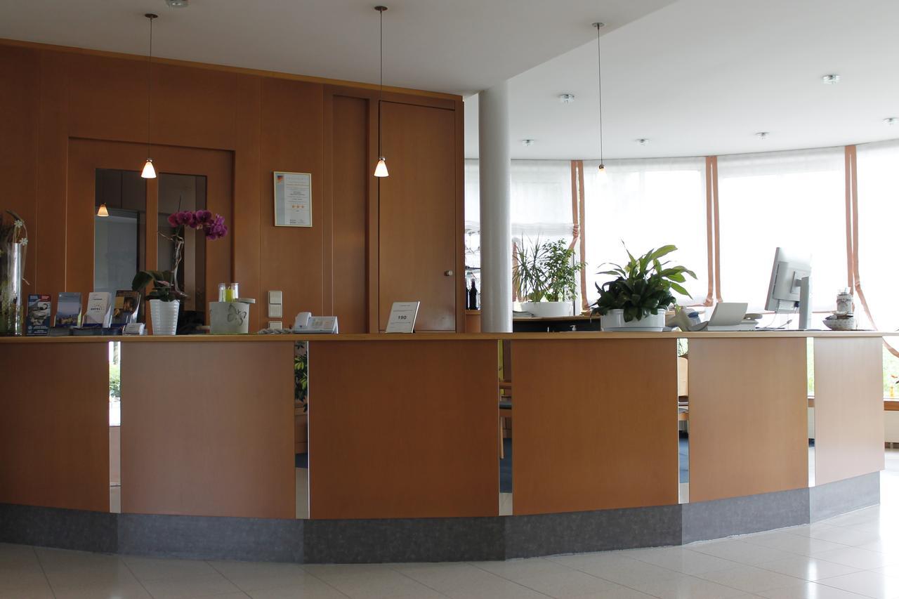 Hotel Schwanau Garni Bagian luar foto